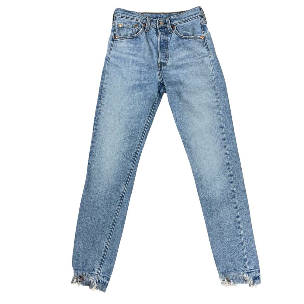 Levi's Women's 501 '90s Denim Jeans Light Wash High Rise Raw Hem W24 L28